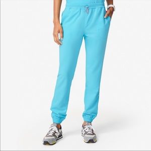 Figs neon blue muli joggers small